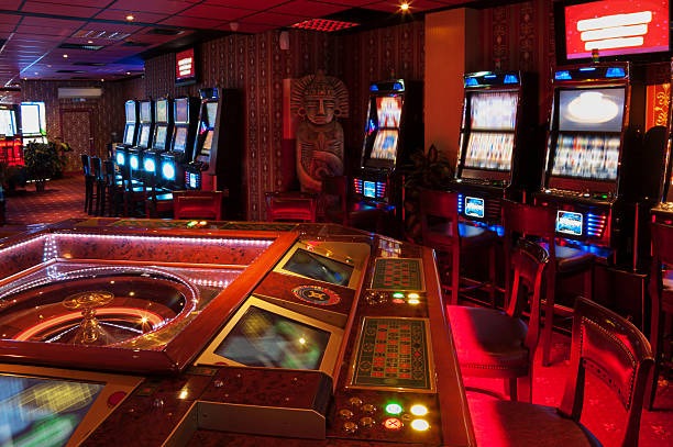 hakim4d Bandar Ceme table with live dealer, player positions, and payout display hakim4d Bandar Ceme table with live dealer, player positions, and payout display